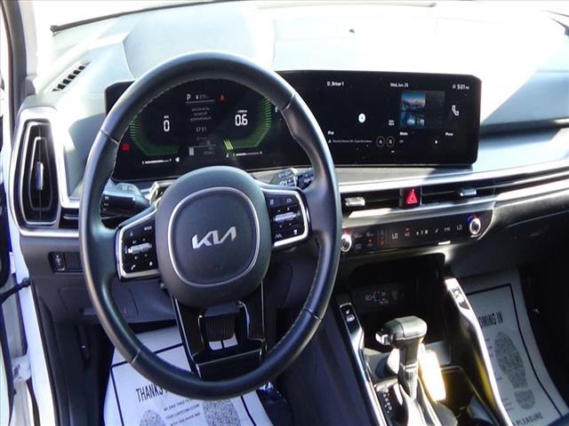 used 2024 Kia Sorento car, priced at $32,488