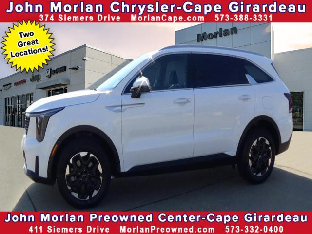 used 2024 Kia Sorento car, priced at $32,488