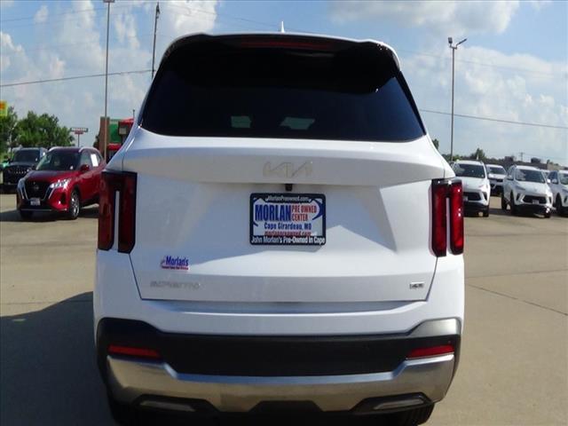 used 2024 Kia Sorento car, priced at $32,488