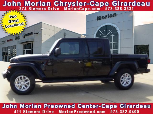 used 2023 Jeep Gladiator car, priced at $30,488