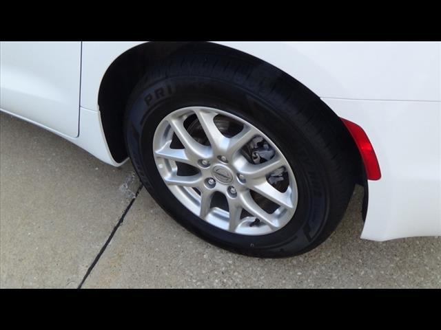 used 2023 Chrysler Pacifica car, priced at $25,988
