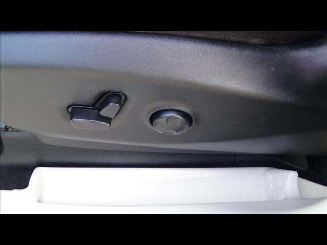 used 2023 Chrysler Pacifica car, priced at $25,988