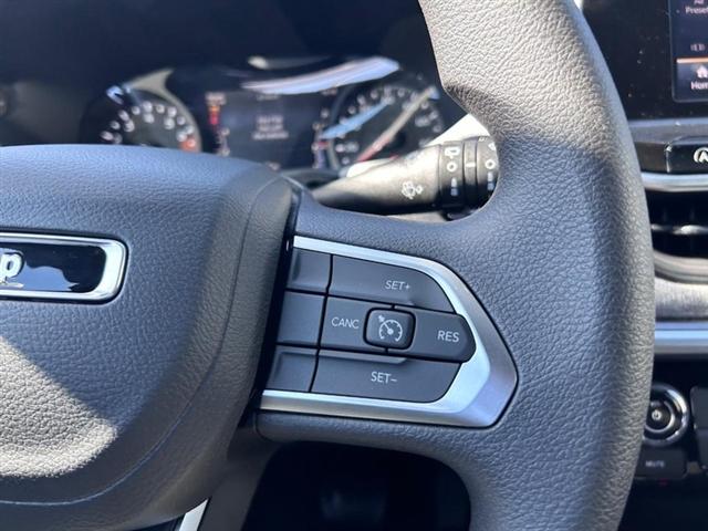 new 2025 Jeep Compass car, priced at $27,090