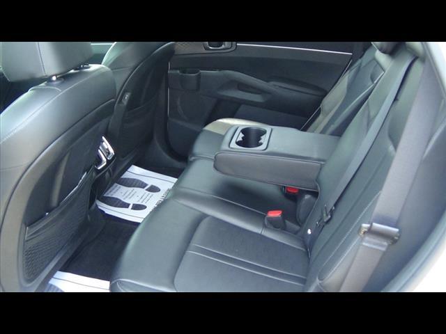 used 2024 Kia Sorento car, priced at $32,488