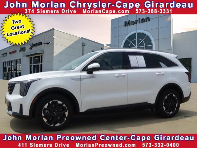 used 2024 Kia Sorento car, priced at $32,488