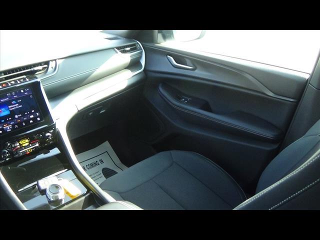 used 2024 Jeep Grand Cherokee car, priced at $34,988