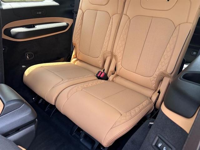 new 2025 Jeep Grand Cherokee L car, priced at $70,845