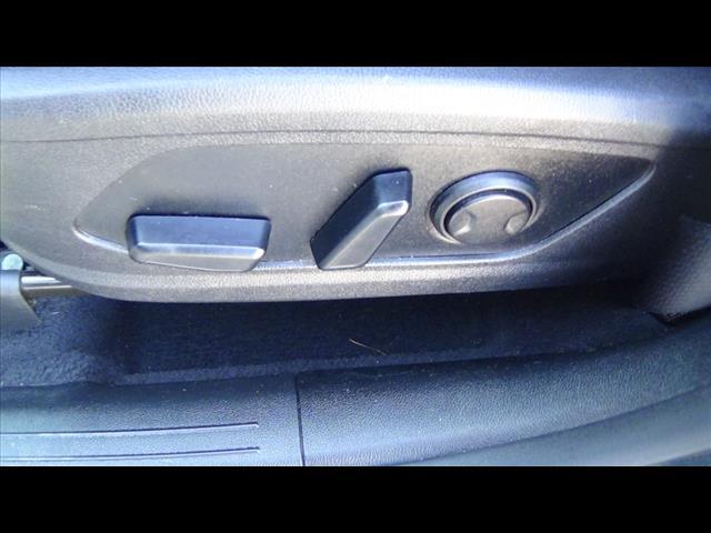 used 2024 Kia Sorento car, priced at $32,988