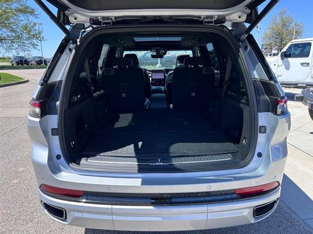 new 2025 Jeep Grand Cherokee L car, priced at $75,840