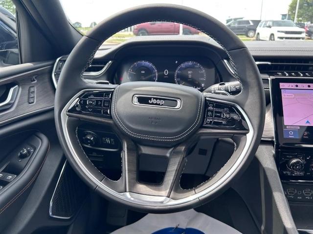 new 2025 Jeep Grand Cherokee L car, priced at $59,275