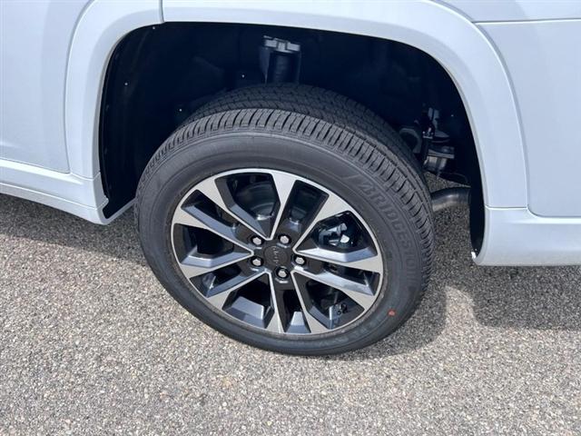 new 2025 Jeep Grand Cherokee L car, priced at $59,275