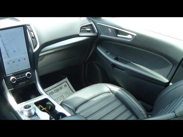 used 2024 Ford Edge car, priced at $25,988