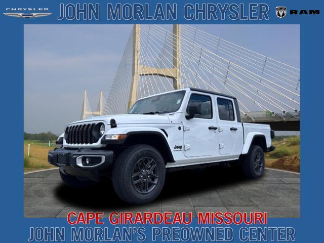 new 2024 Jeep Gladiator car, priced at $45,385