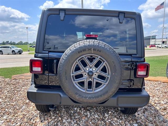 new 2025 Jeep Wrangler car, priced at $49,370