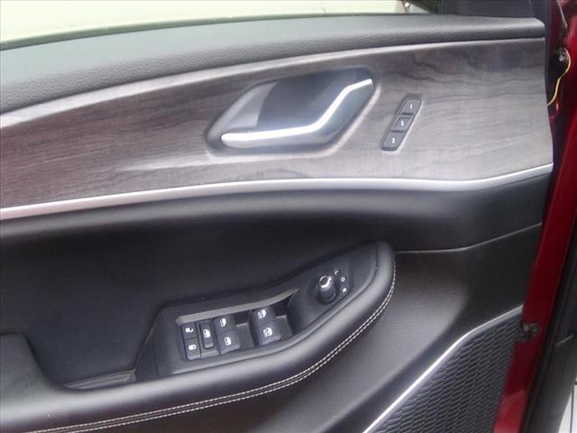 used 2023 Jeep Grand Cherokee car, priced at $30,988