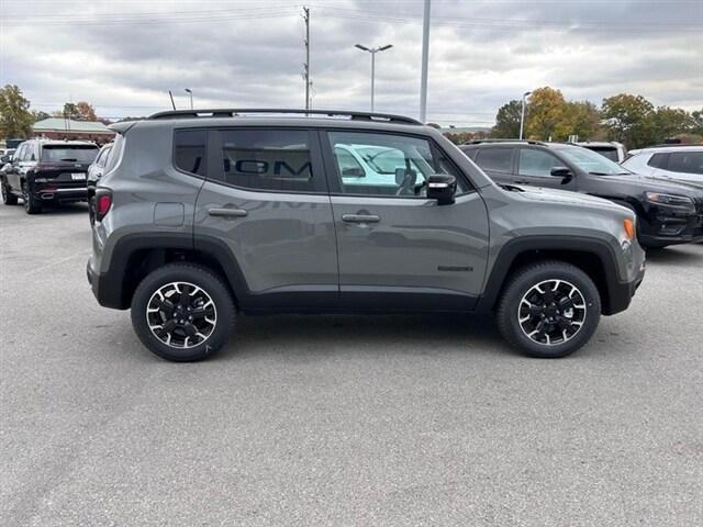 new 2023 Jeep Renegade car, priced at $33,580