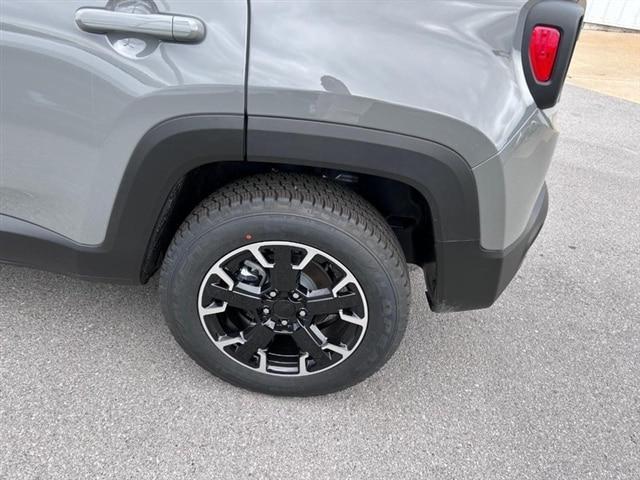 new 2023 Jeep Renegade car, priced at $33,580