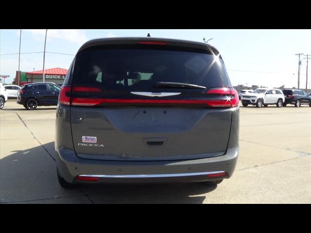 used 2023 Chrysler Pacifica car, priced at $25,988