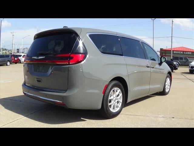used 2023 Chrysler Pacifica car, priced at $25,988
