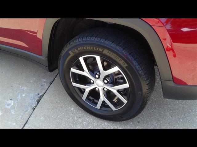 used 2024 Jeep Grand Cherokee car, priced at $42,988