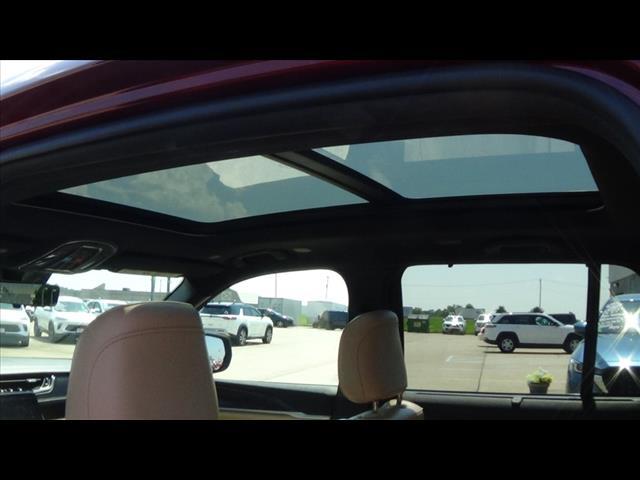used 2024 Jeep Grand Cherokee car, priced at $42,988