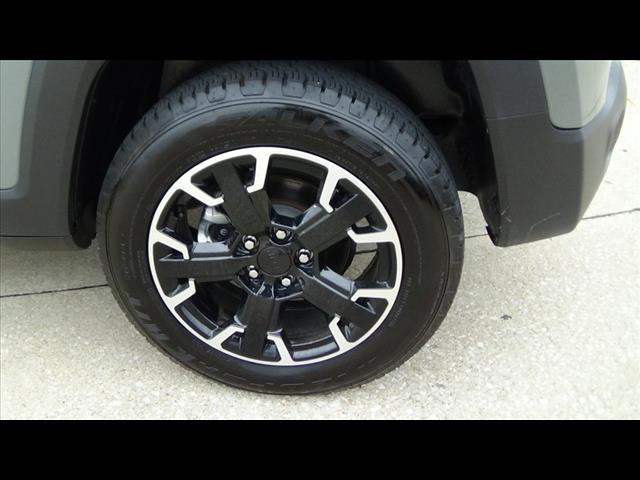 used 2023 Jeep Renegade car, priced at $25,999