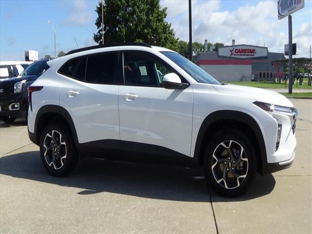 used 2024 Chevrolet Trax car, priced at $22,488