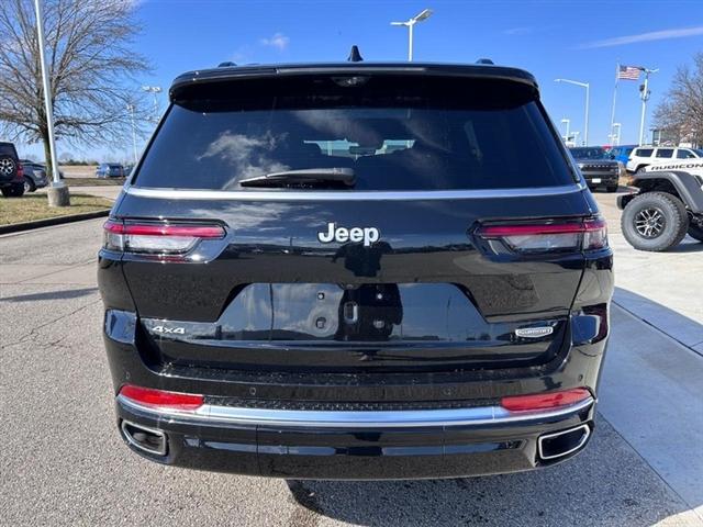 new 2024 Jeep Grand Cherokee L car, priced at $73,195