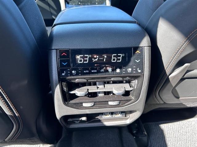 new 2024 Jeep Grand Cherokee L car, priced at $73,195