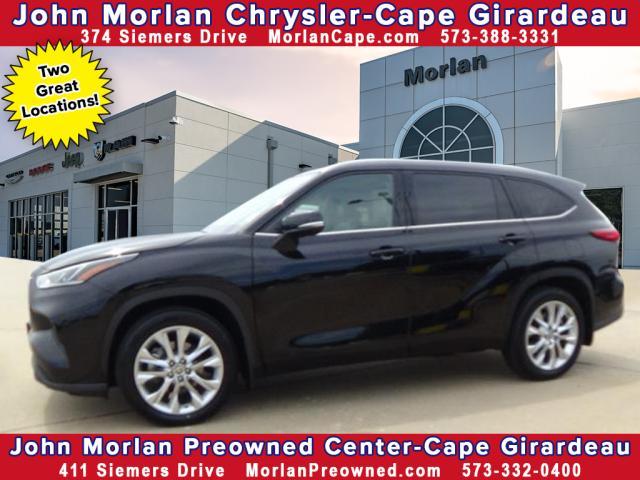 used 2021 Toyota Highlander car, priced at $37,988