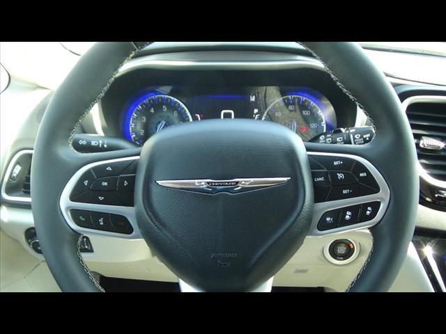 used 2024 Chrysler Pacifica car, priced at $35,988