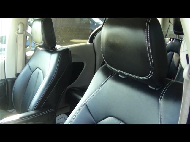 used 2024 Chrysler Pacifica car, priced at $35,988