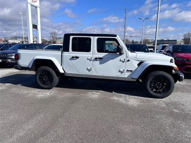 new 2023 Jeep Gladiator car, priced at $48,805