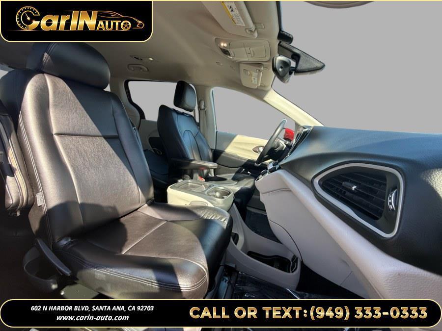 used 2019 Chrysler Pacifica car, priced at $17,990