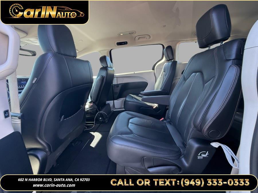 used 2019 Chrysler Pacifica car, priced at $17,990