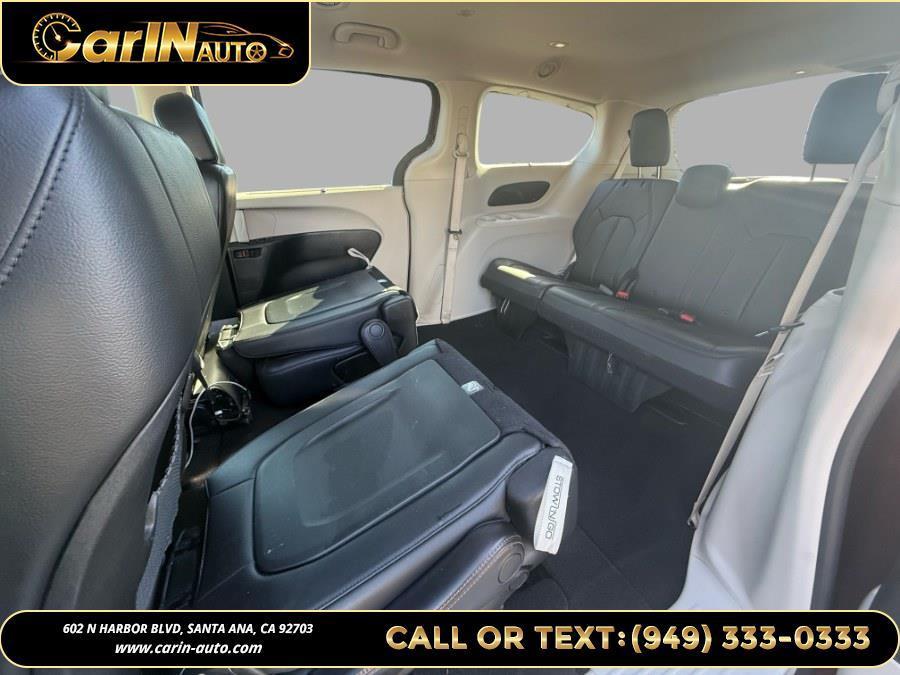 used 2019 Chrysler Pacifica car, priced at $17,990