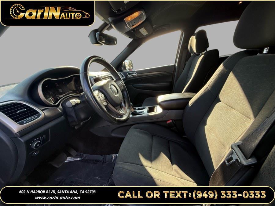 used 2017 Jeep Grand Cherokee car, priced at $15,990