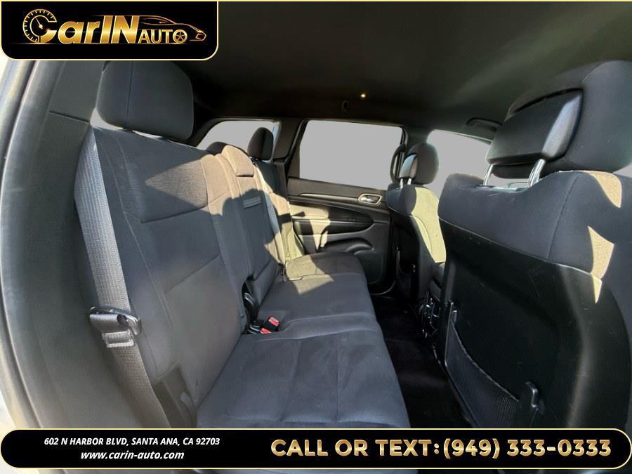 used 2017 Jeep Grand Cherokee car, priced at $15,990