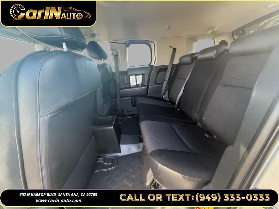 used 2007 Toyota FJ Cruiser car, priced at $18,990