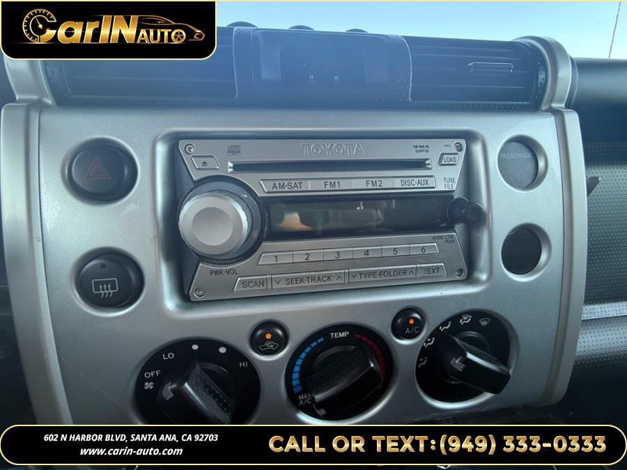 used 2007 Toyota FJ Cruiser car, priced at $18,990