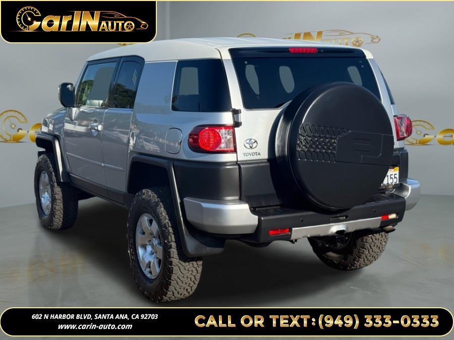 used 2007 Toyota FJ Cruiser car, priced at $18,990