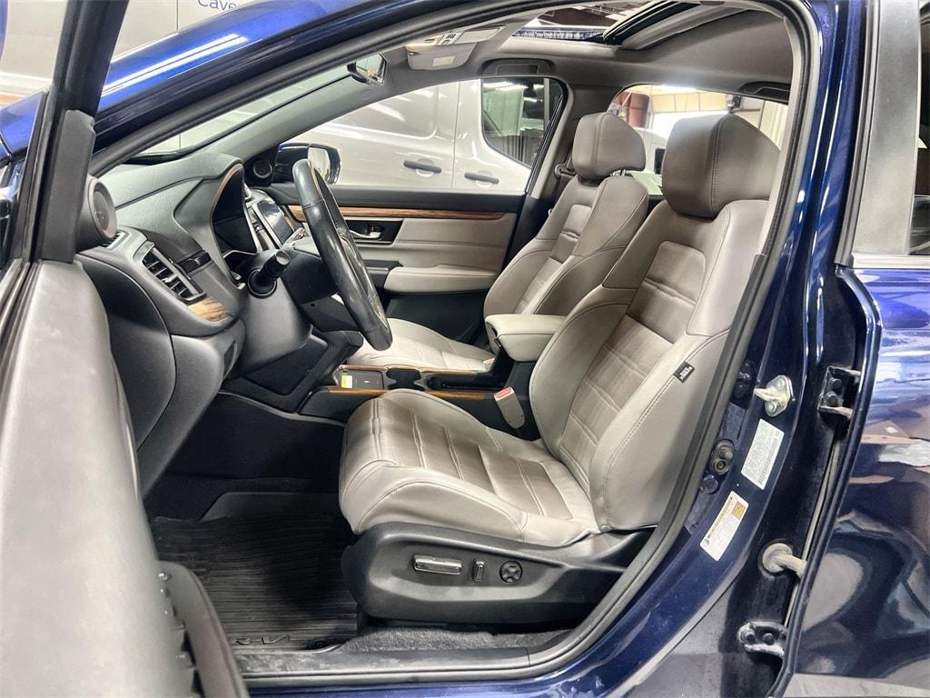 used 2020 Honda CR-V car, priced at $27,682
