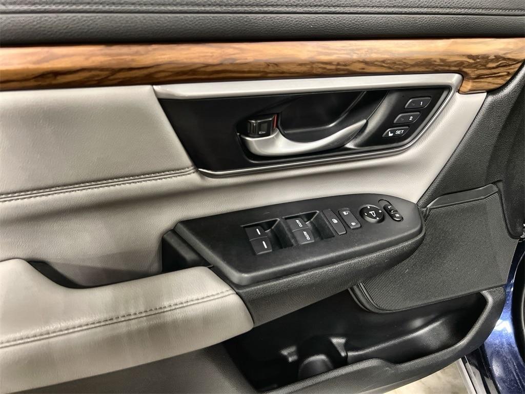 used 2020 Honda CR-V car, priced at $27,682