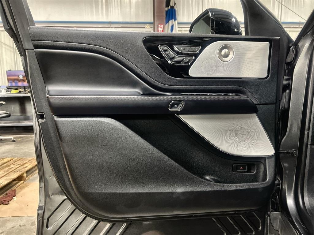 used 2020 Lincoln Aviator car, priced at $30,984