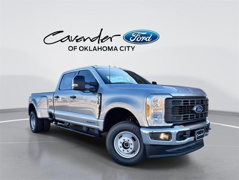 new 2024 Ford F-350 car, priced at $65,721