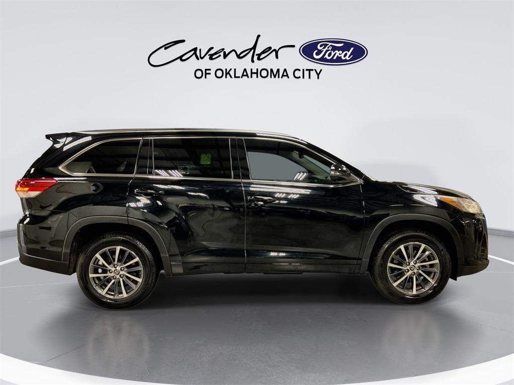 used 2018 Toyota Highlander car, priced at $20,971