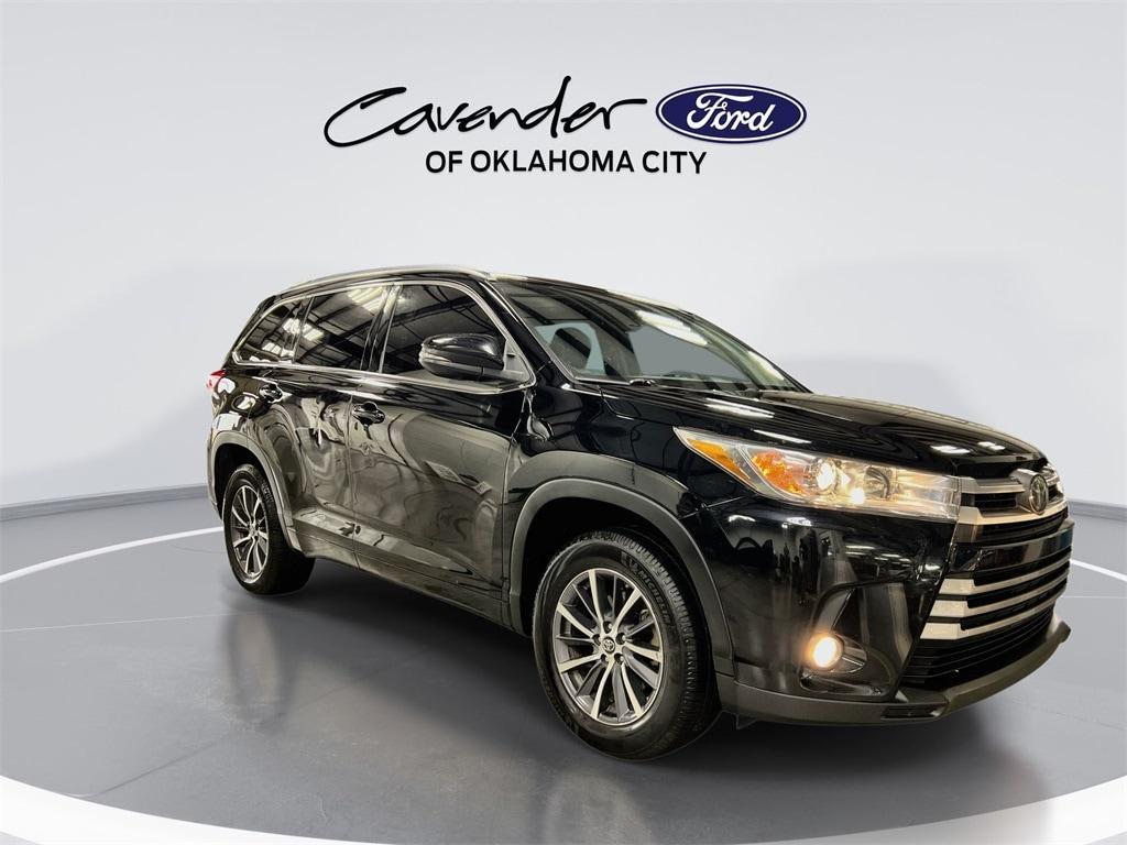 used 2018 Toyota Highlander car, priced at $20,971