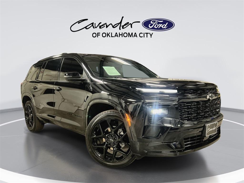 used 2024 Chevrolet Traverse car, priced at $50,982