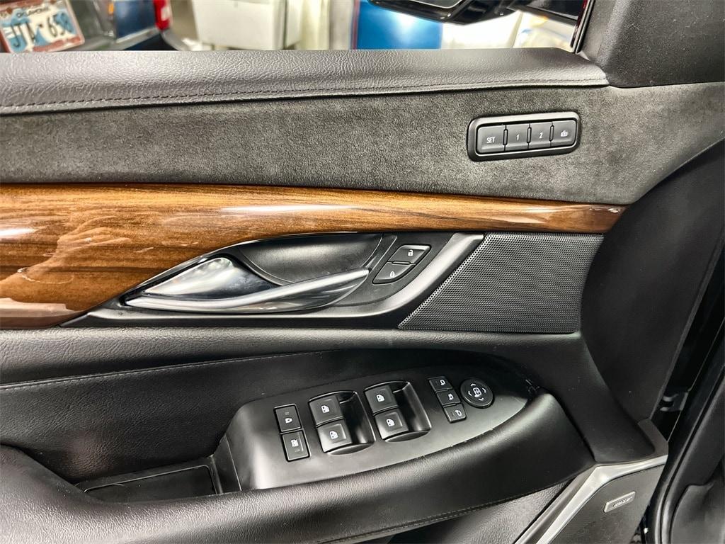 used 2020 Cadillac Escalade car, priced at $45,984