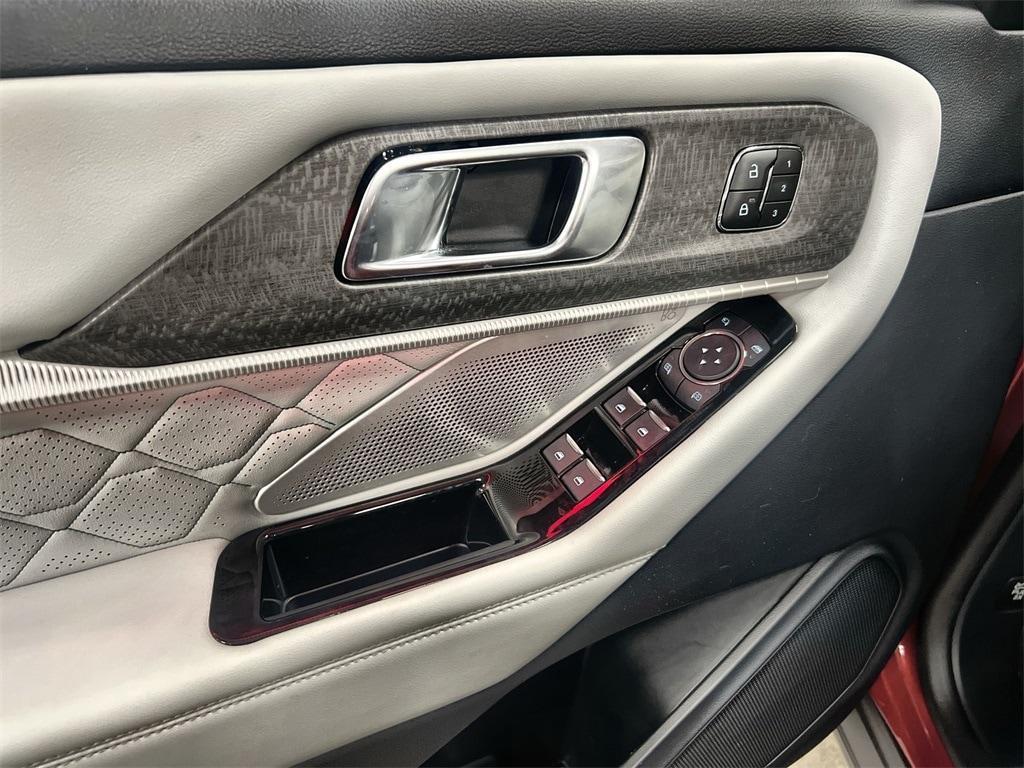 used 2025 Ford Explorer car, priced at $45,924